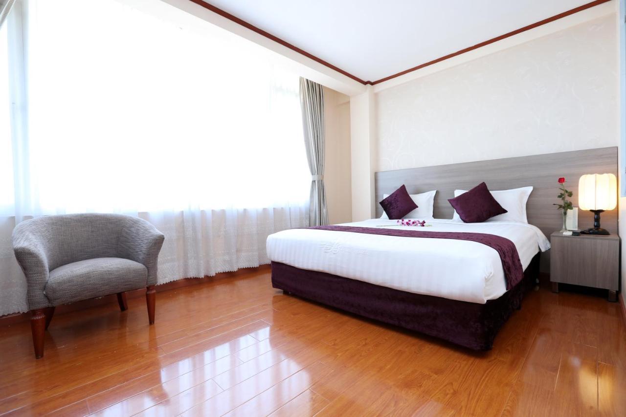 Flower Hotel Hanoi Exterior photo
